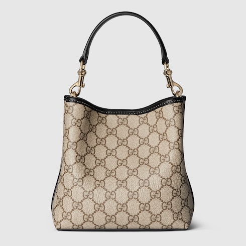 GG Emblem small bucket bag