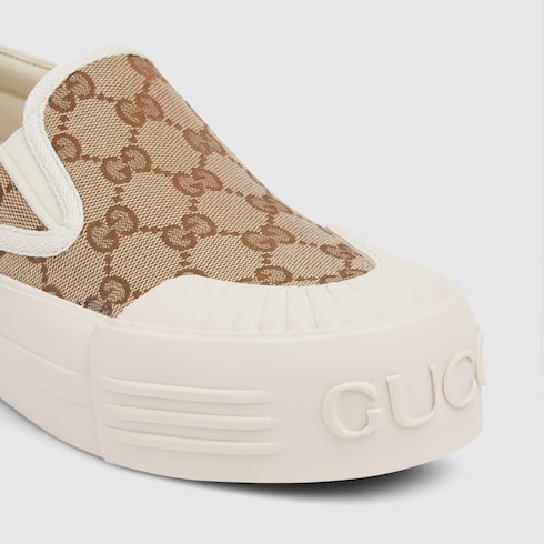 Women's slip-on sneaker