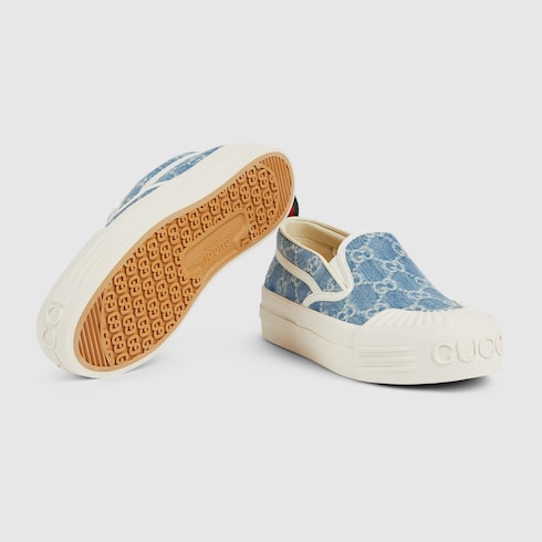 Women's slip-on sneaker
