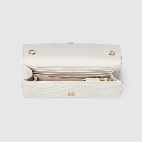 GG Marmont wallet on chain