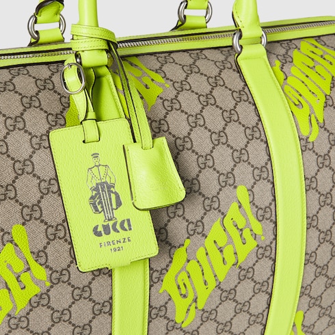 Medium duffle bag with print
