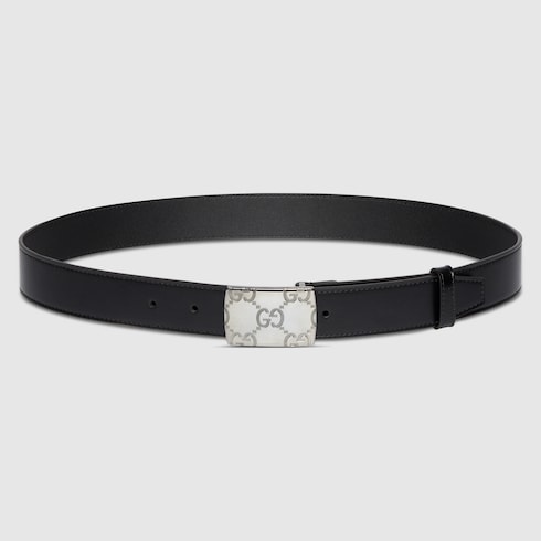 Belt with rectangular buckle