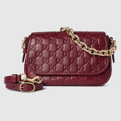 GG Emblem small shoulder bag