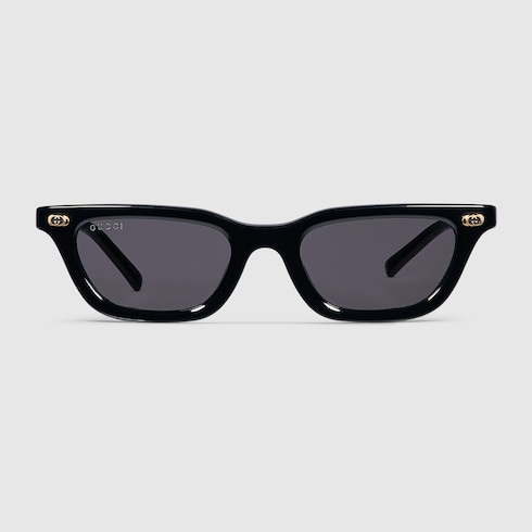 Cat eye frame sunglasses