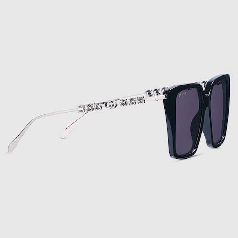 Sonnenbrille mit eckigem Rahmen
