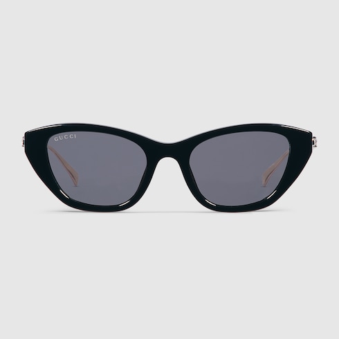Cat eye frame sunglasses