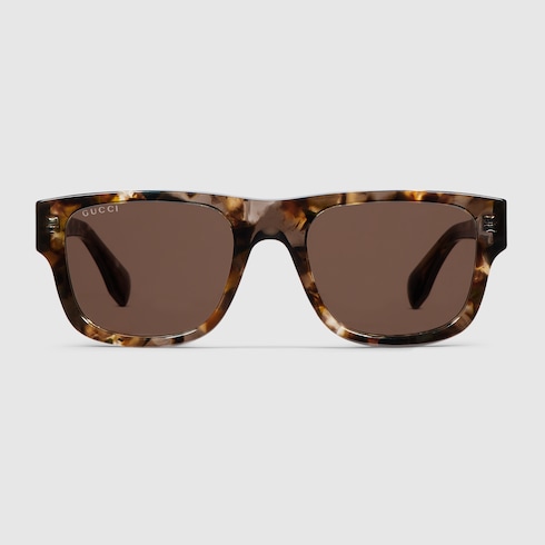 Sonnenbrille mit rechteckigem Rahmen