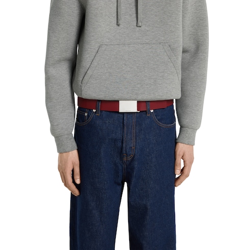 Belt with rectangular buckle
