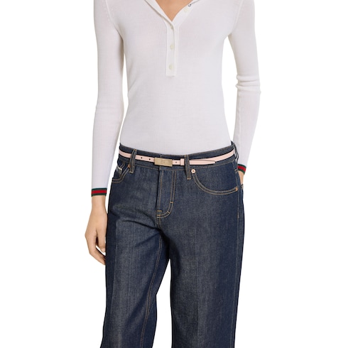 Thin belt with plaque buckle