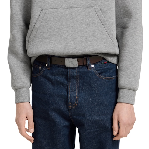 Belt with rectangular buckle