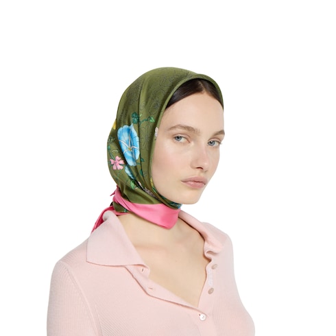 Pañuelo de seda con estampado