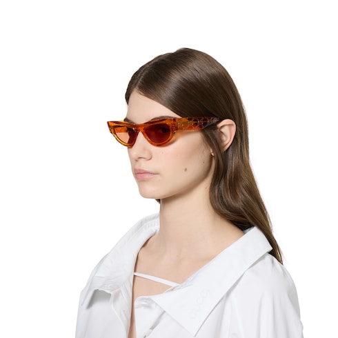 Cat eye sunglasses