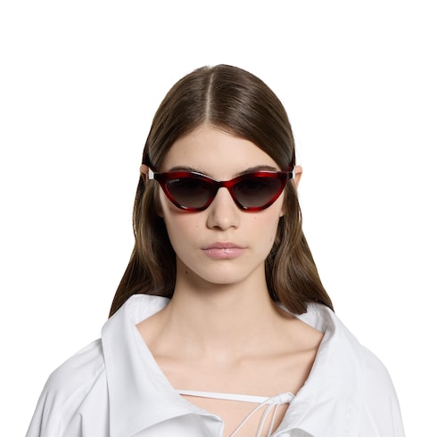 Cat eye sunglasses