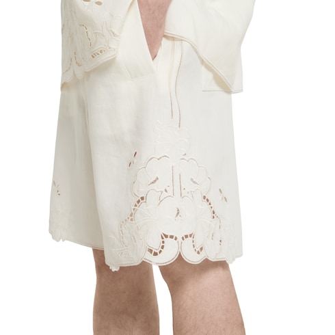 Linen shorts with embroidery