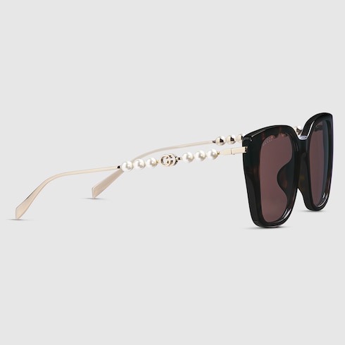 Low nose bridge fit sunglasses