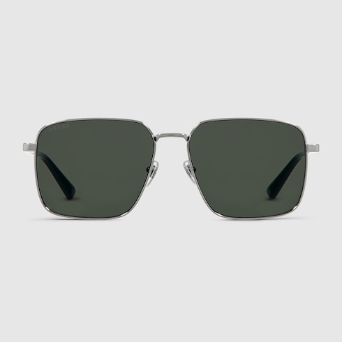 Low nose bridge fit sunglasses