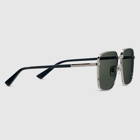 Low nose bridge fit sunglasses