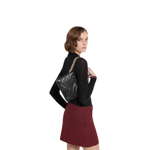 Pochette GG Marmont con catena
