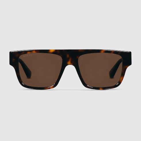 Gafas de sol con montura rectangular