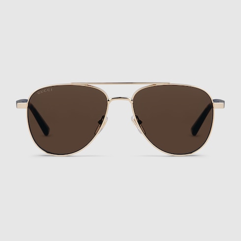 Sonnenbrille mit Rahmen im Pilotenstil