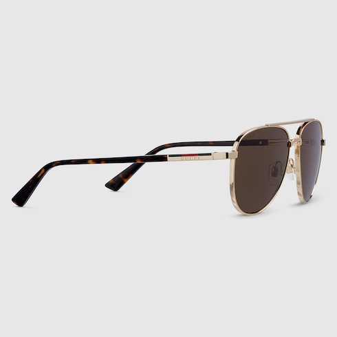 Sonnenbrille mit Rahmen im Pilotenstil