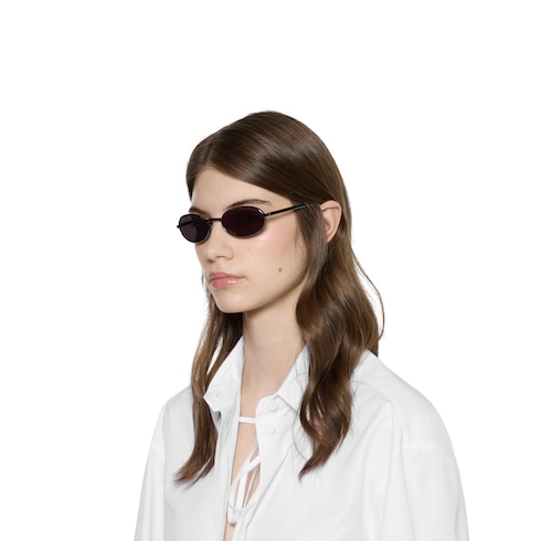 Oval frame sunglasses