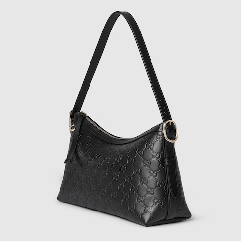 GG Emblem medium shoulder bag Detail 2