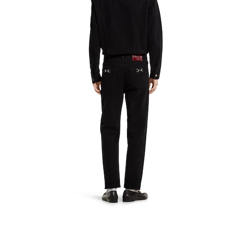 Pantalon court ajusté en denim
