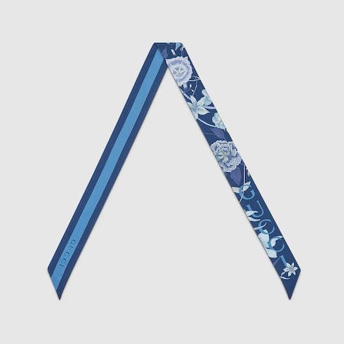 Printed silk twill neck bow