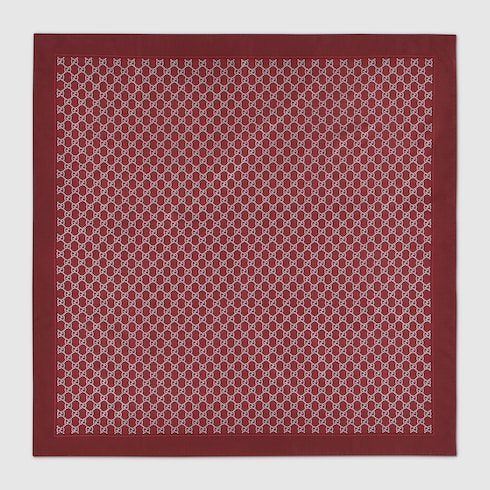 Laminated printed silk twill carré
