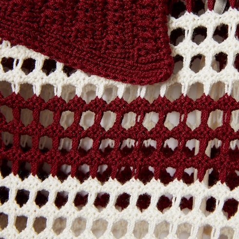 Robe en maille de coton torsadée à rayures