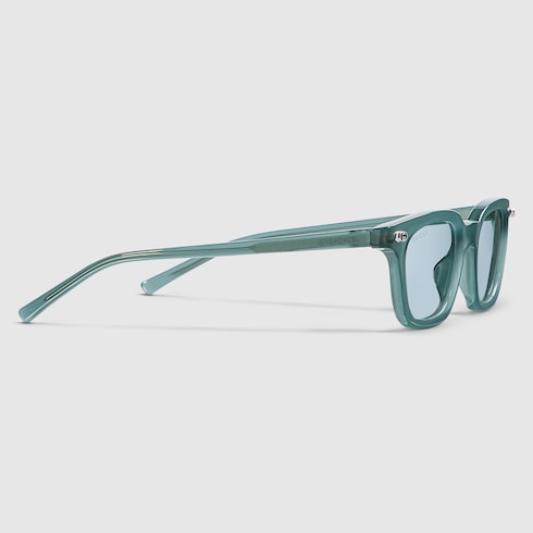 Oval frame sunglasses