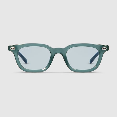 Oval frame sunglasses