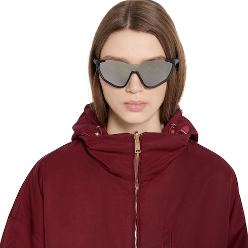 Mask-shaped sunglasses