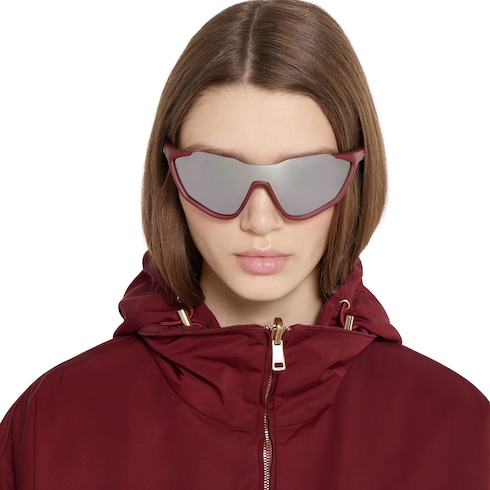 Mask-shaped sunglasses