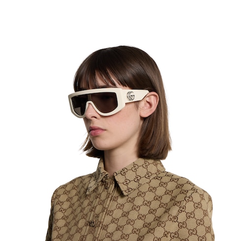 Rectangular frame sunglasses