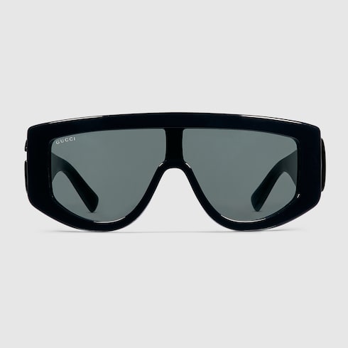 Sonnenbrille mit rechteckigem Rahmen