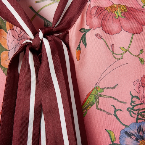 Camisa de seda estampada con lazo al cuello