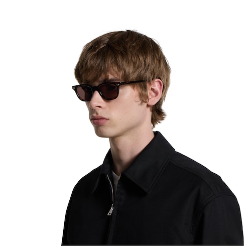 Oval frame sunglasses