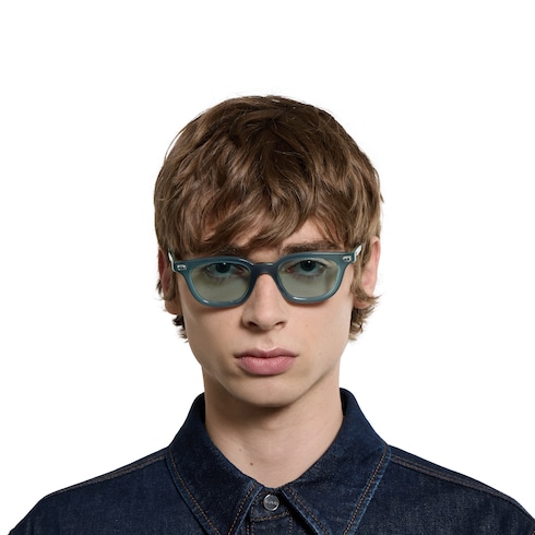 Oval frame sunglasses