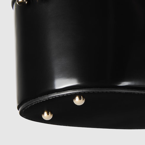 Mini vanity bag with bamboo handle