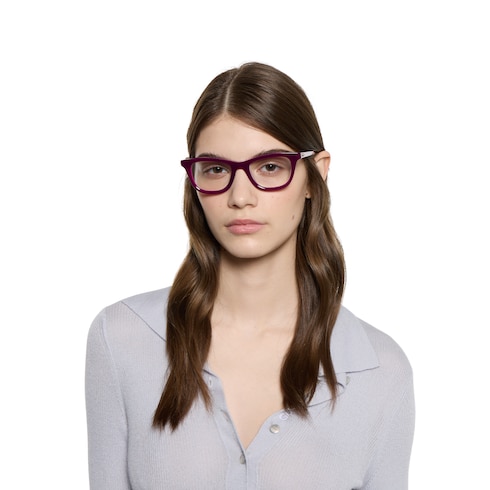 Cat eye optical frame