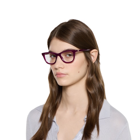 Cat eye optical frame
