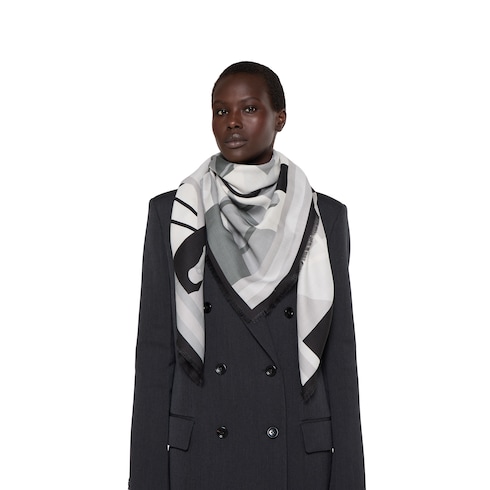 Wool shawl with equestrian motif