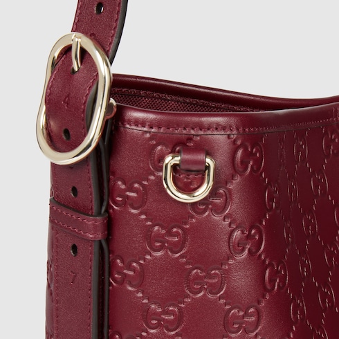 Bolsa para el hombro mediana GG Emblem