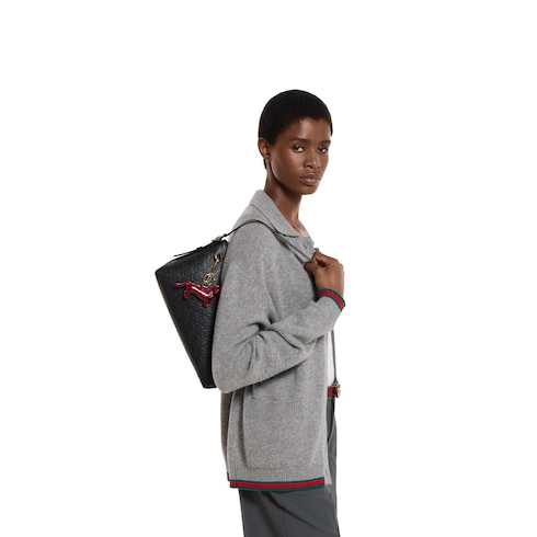 GG Emblem medium shoulder bag