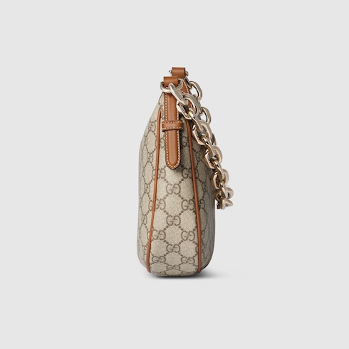 GG Emblem medium shoulder bag