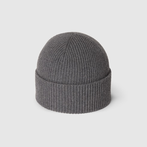 Cashmere hat with patch 