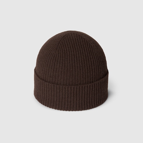 Cashmere hat with patch