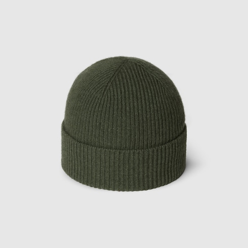 Cashmere hat with patch